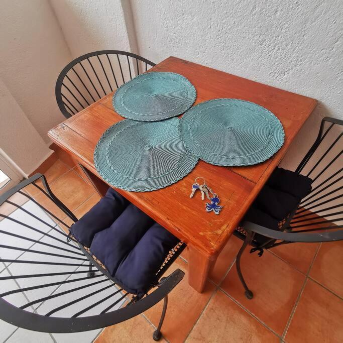 1 Bedroom Apt With Ac , Tv , Wi-Fi Near Dt And Beach Zihuatanejo Kültér fotó