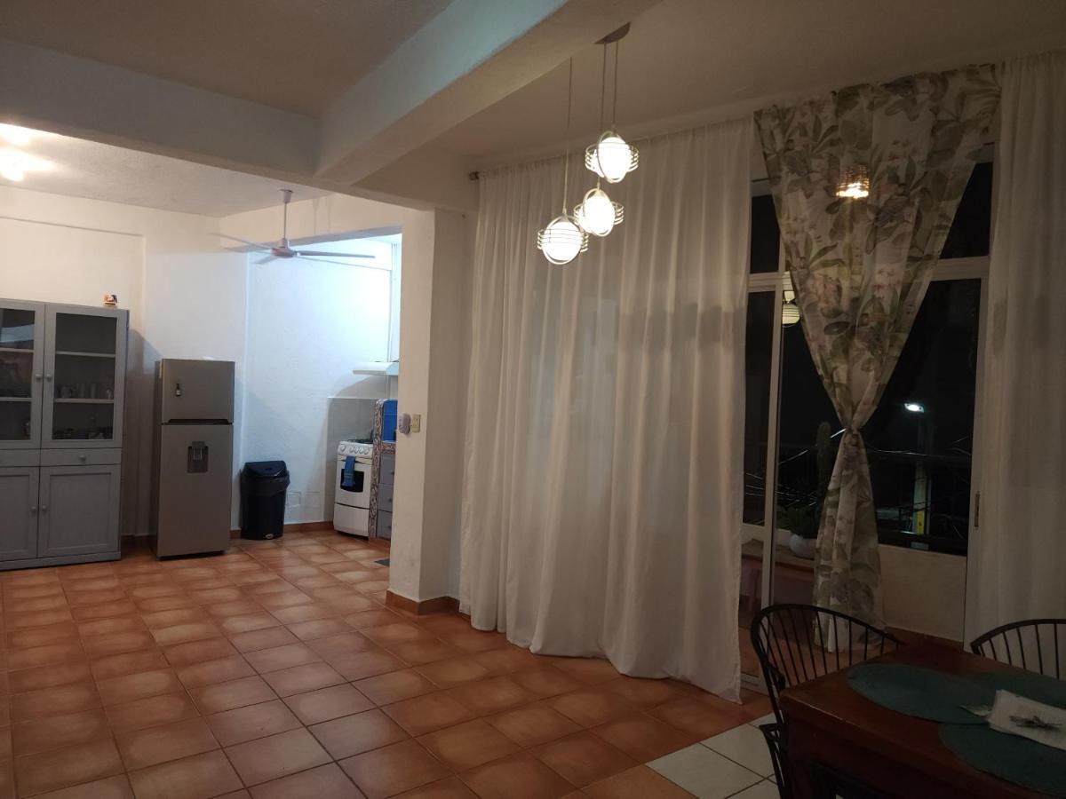 1 Bedroom Apt With Ac , Tv , Wi-Fi Near Dt And Beach Zihuatanejo Kültér fotó