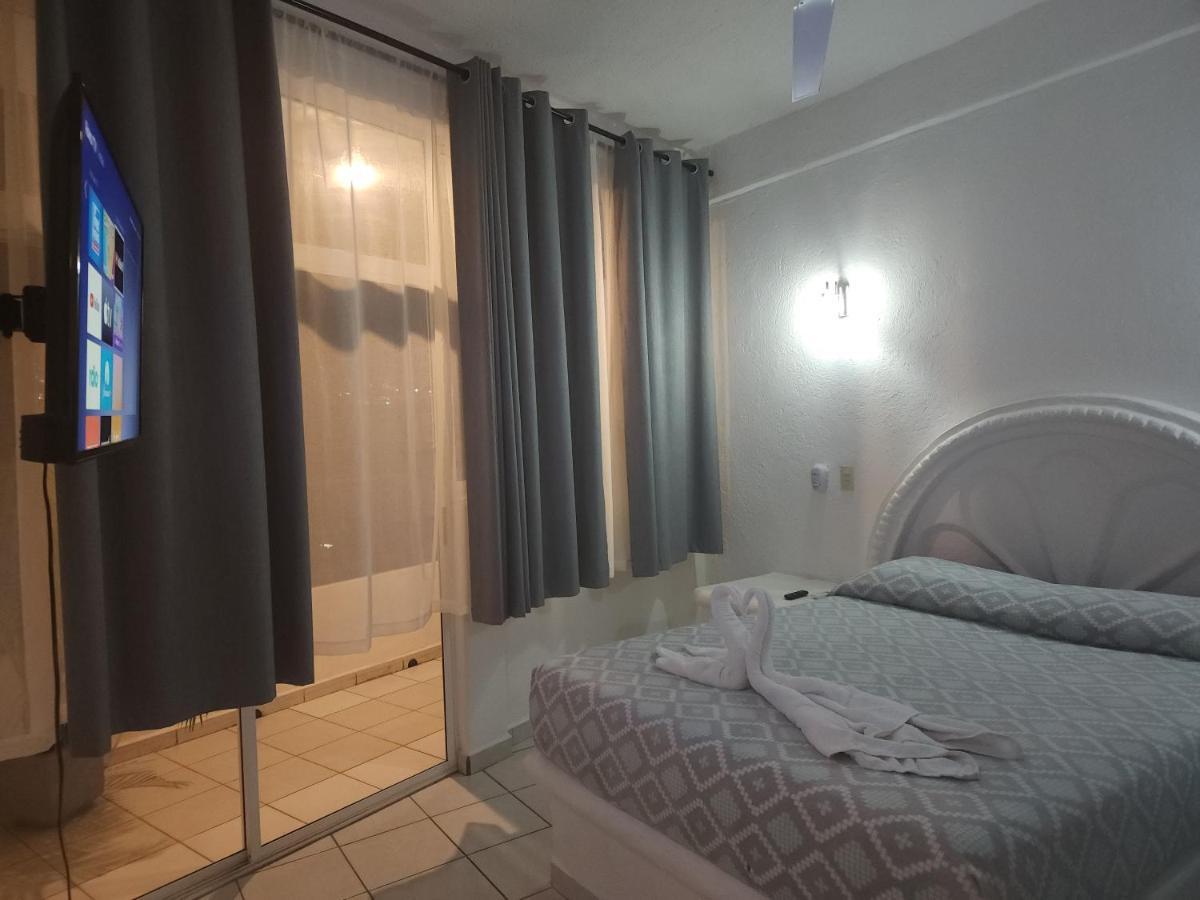 1 Bedroom Apt With Ac , Tv , Wi-Fi Near Dt And Beach Zihuatanejo Kültér fotó