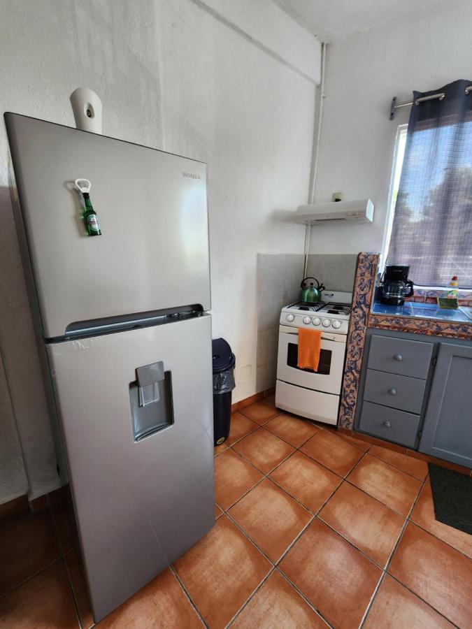 1 Bedroom Apt With Ac , Tv , Wi-Fi Near Dt And Beach Zihuatanejo Kültér fotó